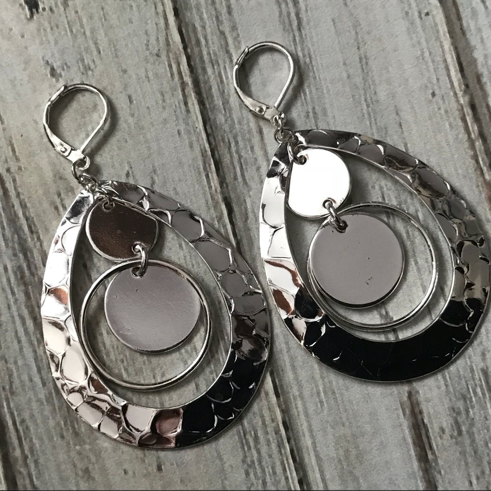 Pierced Hammered silver disk hoop earrings